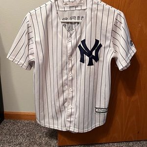 New York Yankees mlb jersey!!! (Aaron Judge)
